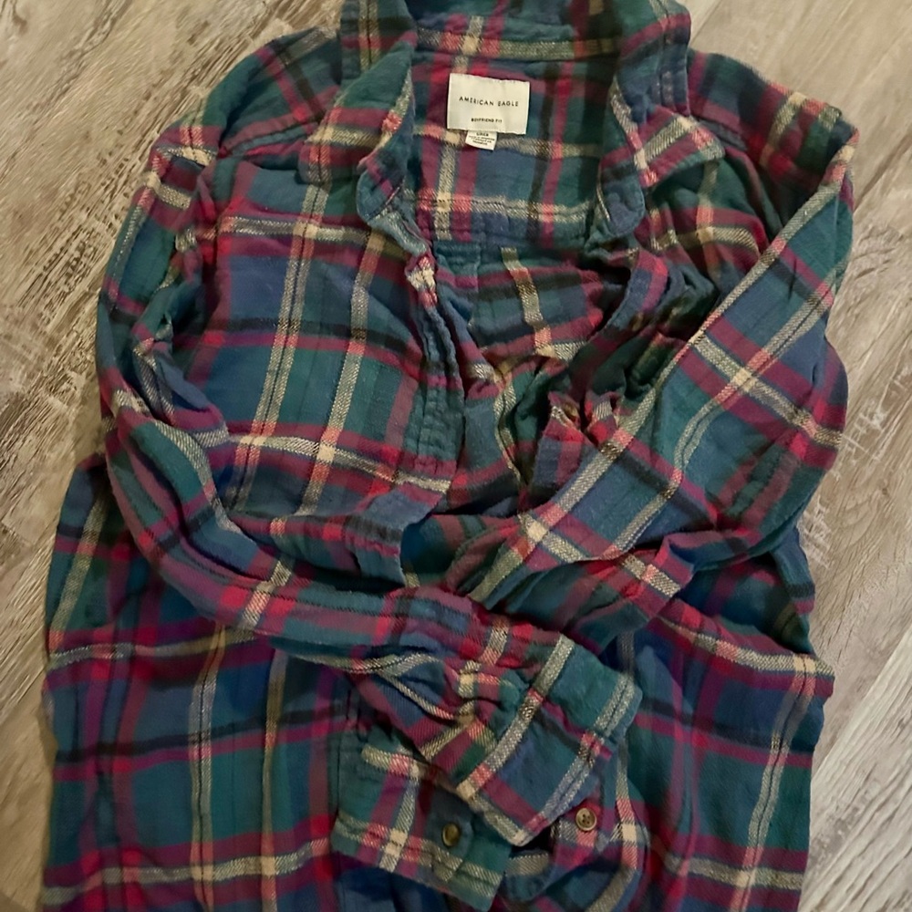 American Eagle Multicolor Plaid Boyfriend Shirt